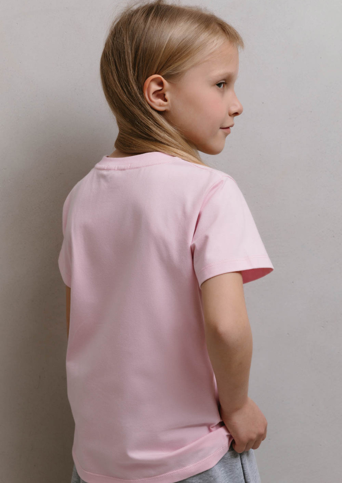 Children's pink T-shirt "Прекрасна принцеса"